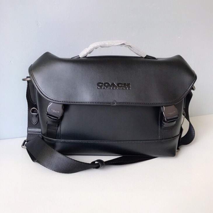 Picture of Coach Mens Bags _SKUfw152316860fw